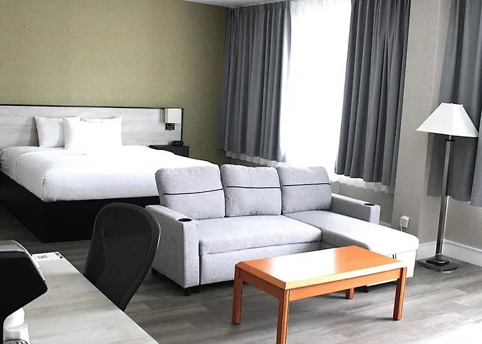 Hotel Ramada Plaza By Wyndham Montréal